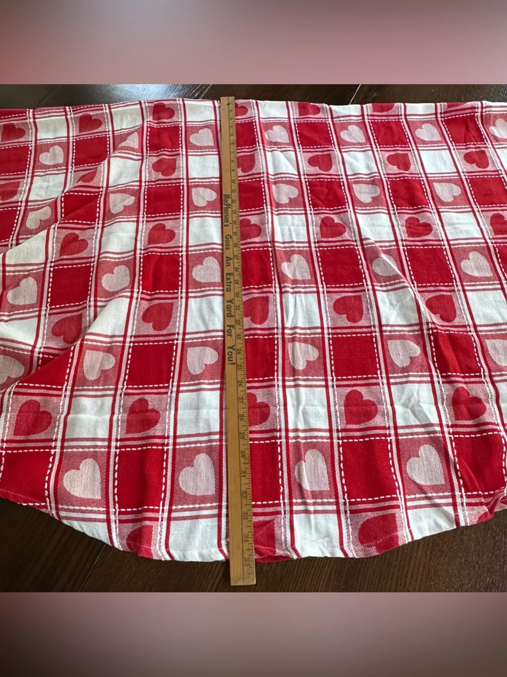Vintage Park B Smith Valentine Red White Heart Checkered Tablecloth Round 70